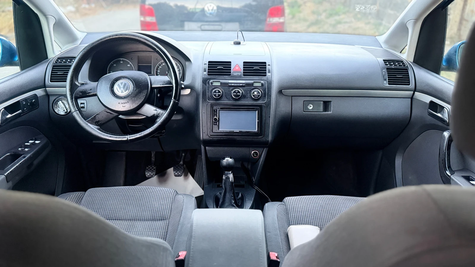 VW Touran VW Touran , 1.9TDI , 105к.с. , 7 местен, снимка 5 - Автомобили и джипове - 56050491