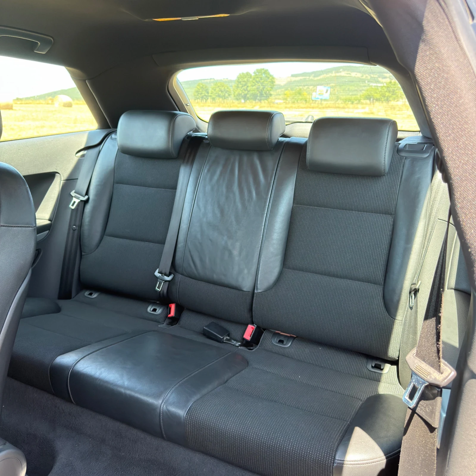 Audi A3 1.6TDI, снимка 6 - Автомобили и джипове - 56194886