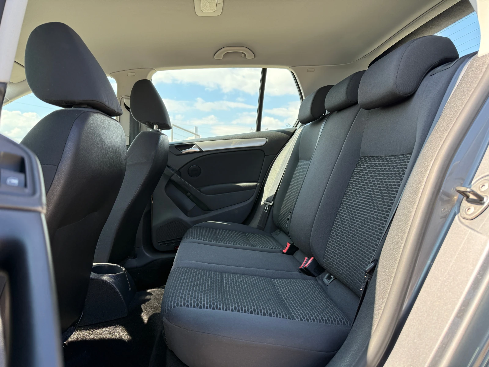 VW Golf 1.6i-102�.� ����� ���������-��������-�� ����� | Mobile.bg � ����������� 10