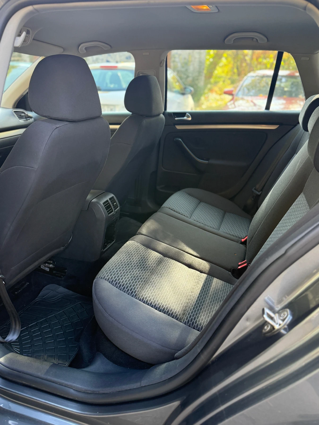 VW Golf, снимка 8 - Автомобили и джипове - 56642923