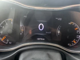 Jeep Grand cherokee Overland. CarPlay. Distronic -цвят котешко око, снимка 9