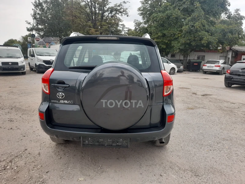 Toyota Rav4 2.2, D4D, 6ck., снимка 5 - Автомобили и джипове - 47080058