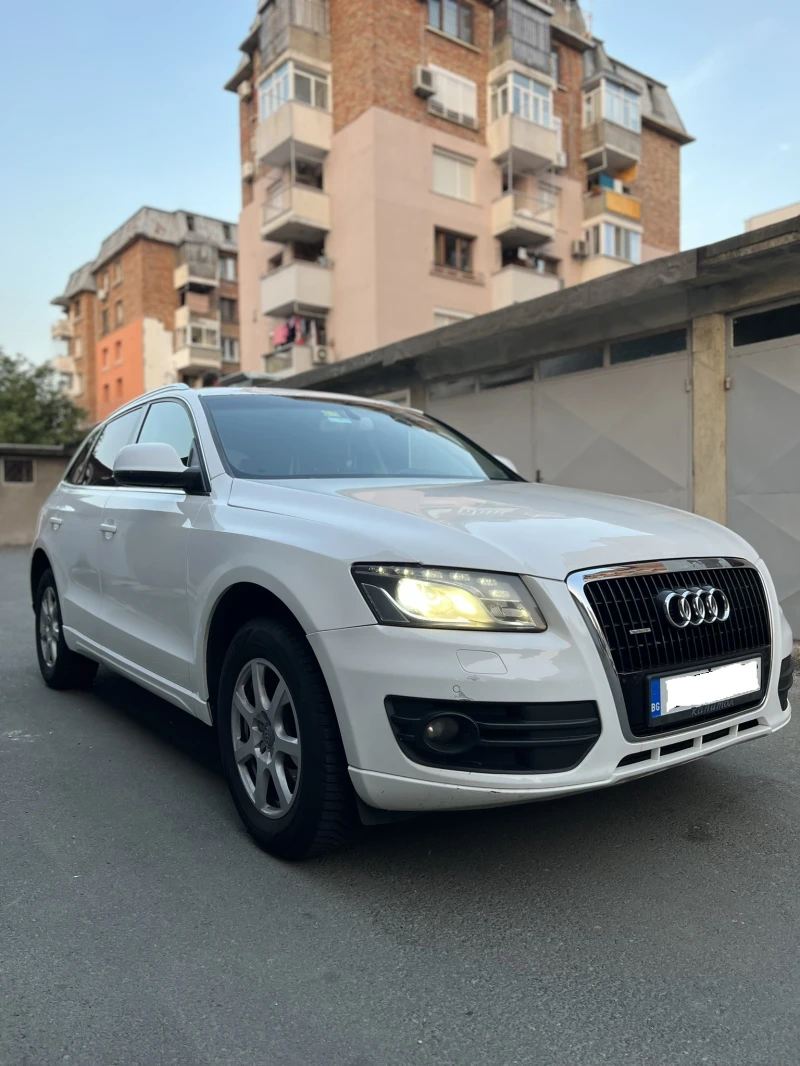 Audi Q5, снимка 1 - Автомобили и джипове - 48267343