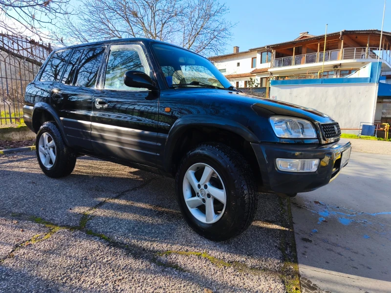Toyota Rav4, снимка 5 - Автомобили и джипове - 52919932