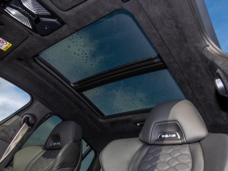 BMW X6 M Competition = Carbon Interior&Exterior= Гаранция, снимка 6 - Автомобили и джипове - 46385836
