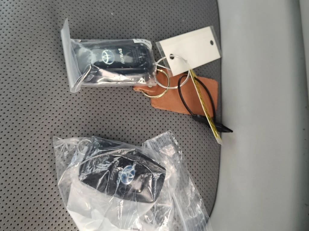 Toyota Rav4 * HYBRID LIMITED * *   *  | Mobile.bg   8