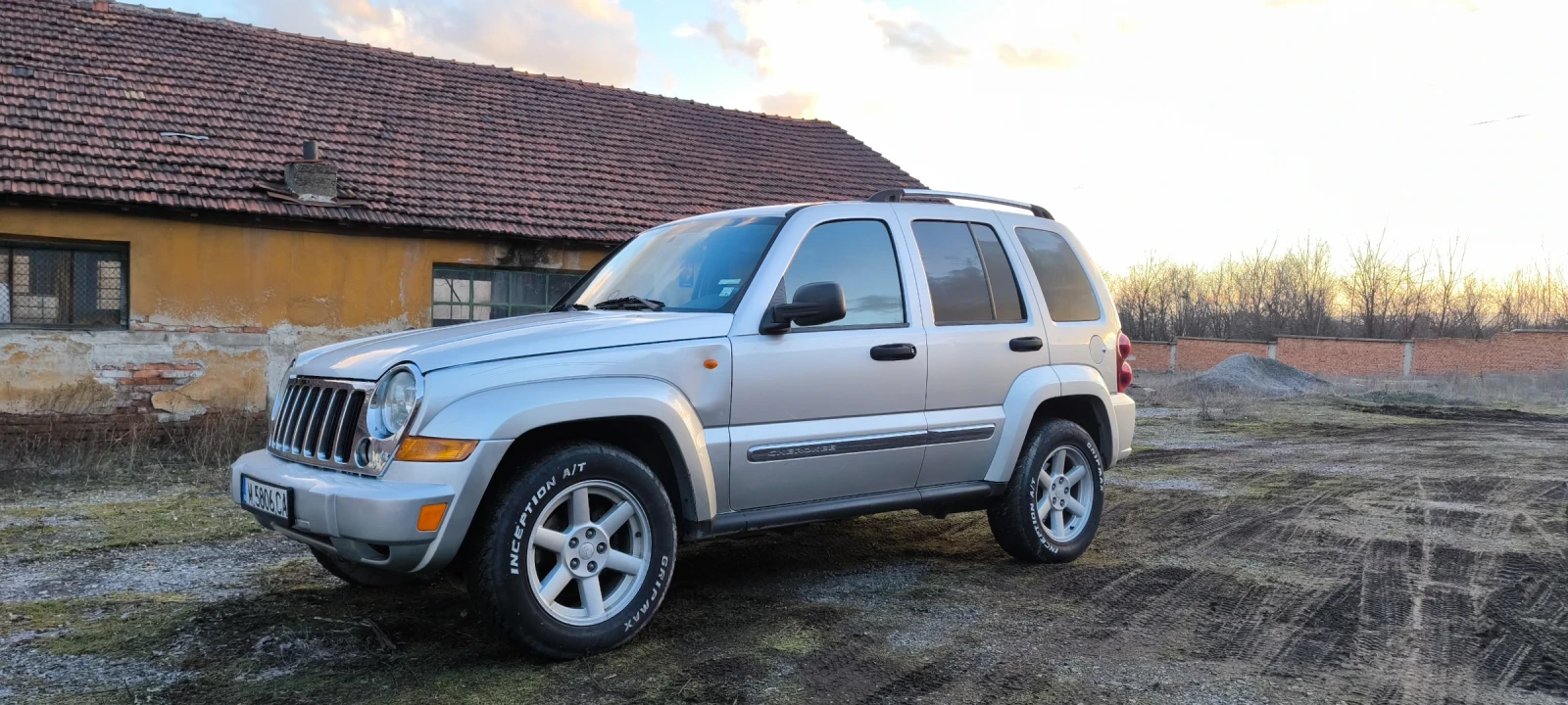 Jeep Cherokee 3.7 | Mobile.bg � ����������� 2