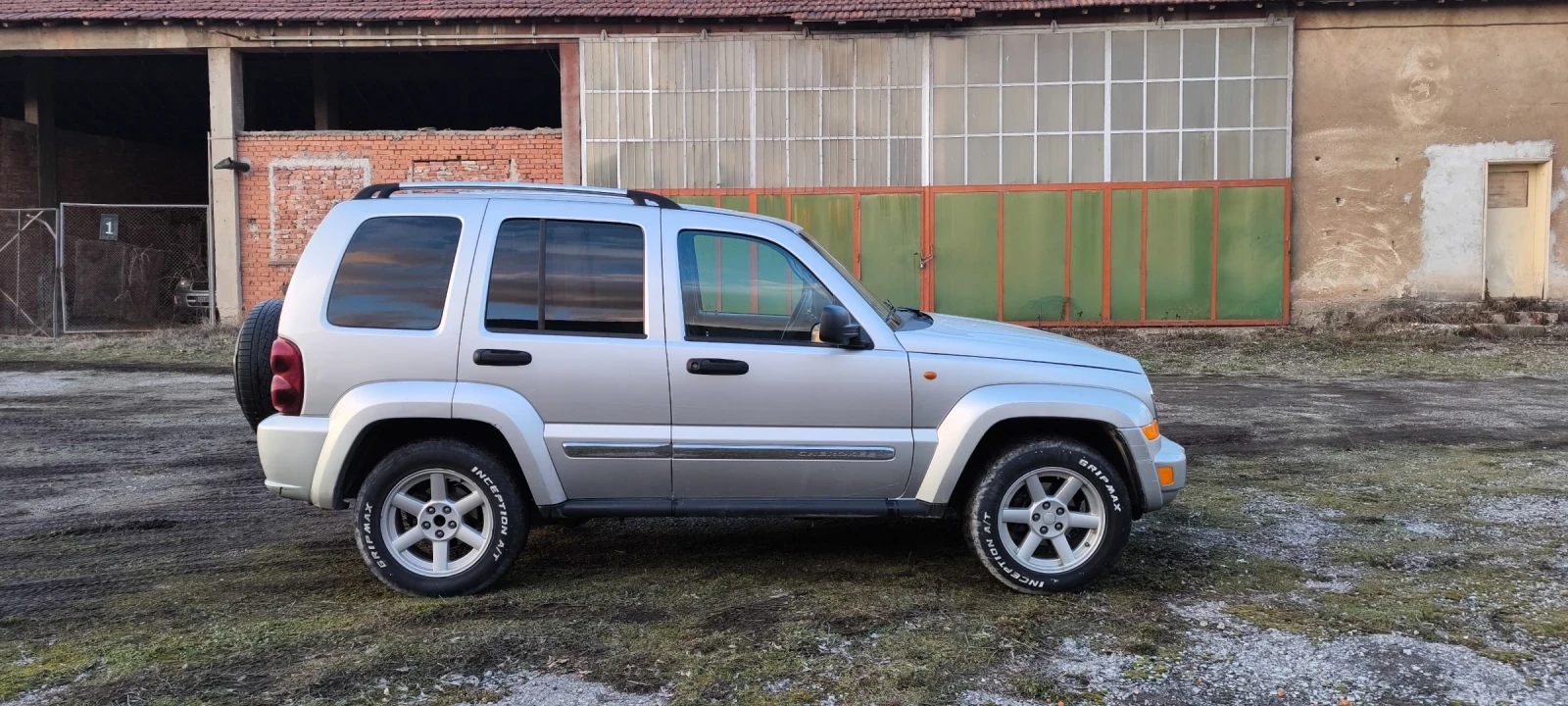 Jeep Cherokee 3.7 | Mobile.bg � ����������� 6