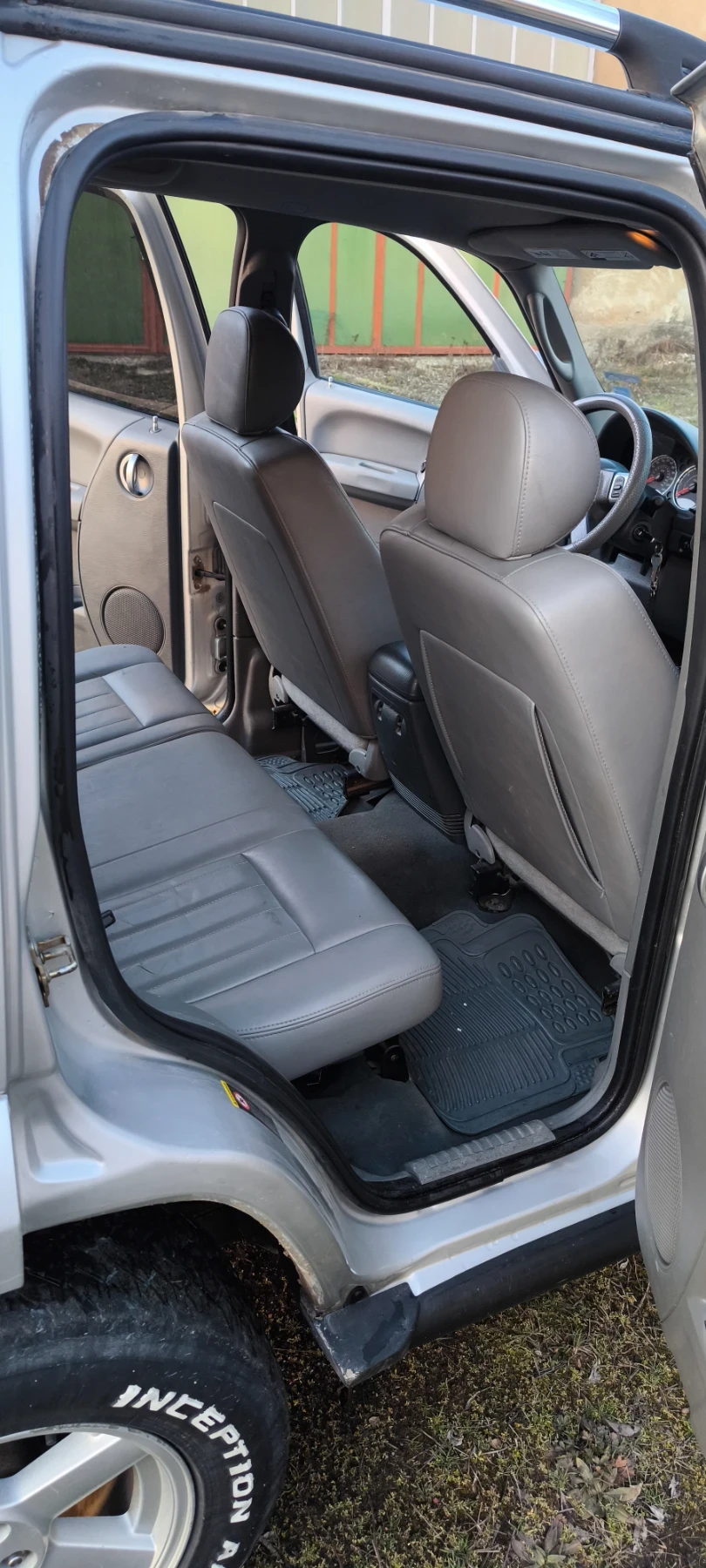 Jeep Cherokee 3.7 | Mobile.bg � ����������� 9