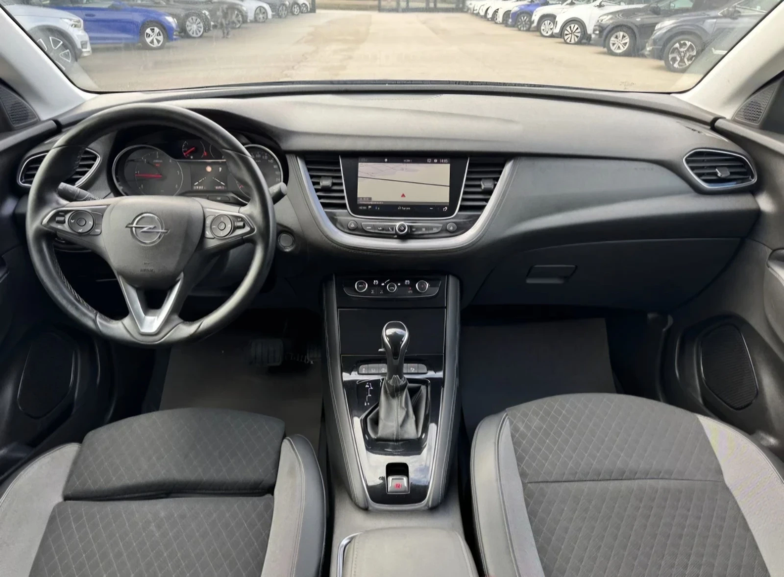 Opel Grandland X 1.6 turbo diesel. Full extra, Automat, Android pla, снимка 17 - Автомобили и джипове - 54181067