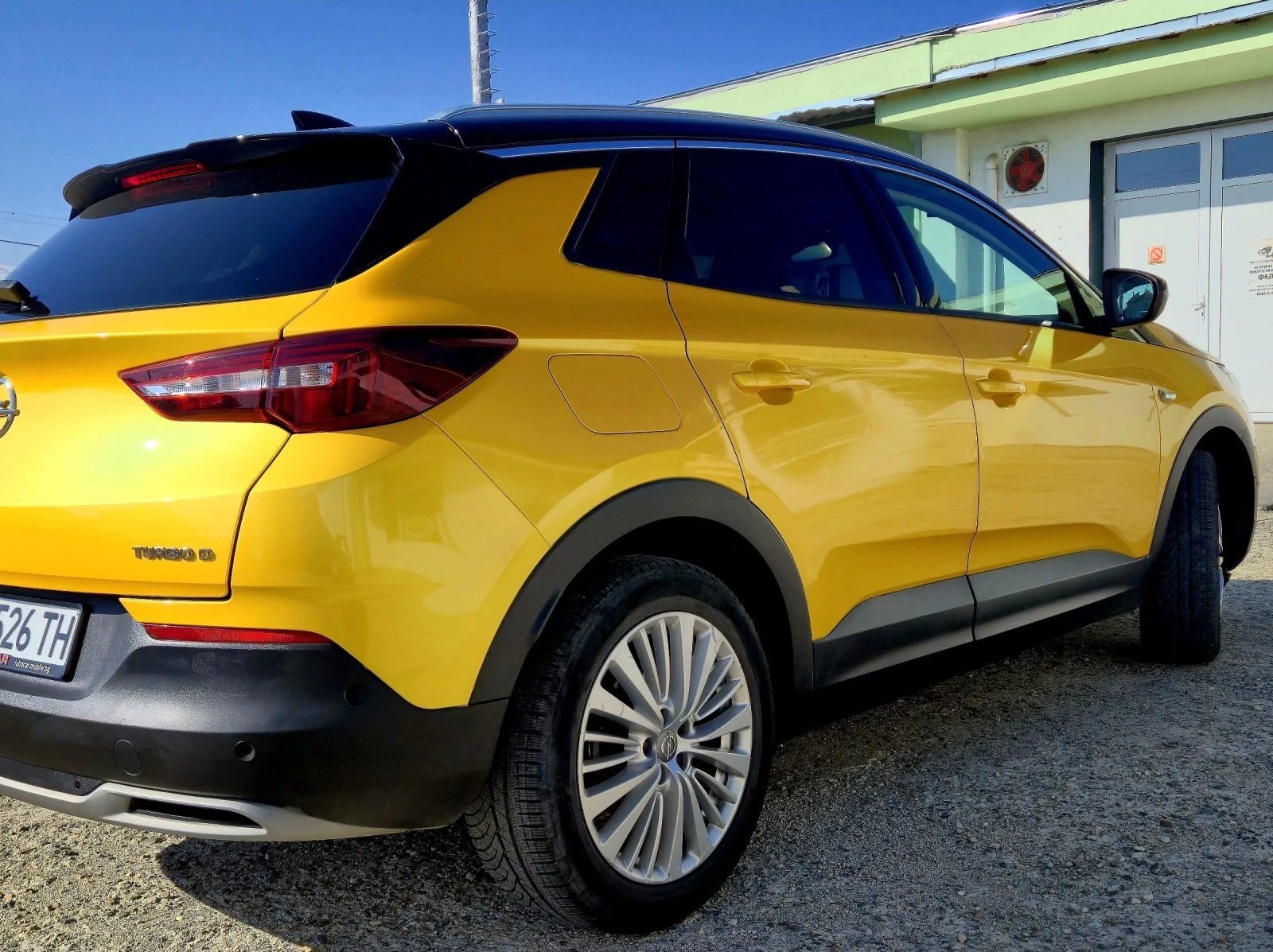 Opel Grandland X 1.6 turbo diesel. Full extra, Automat, Android pla, снимка 8 - Автомобили и джипове - 54181067