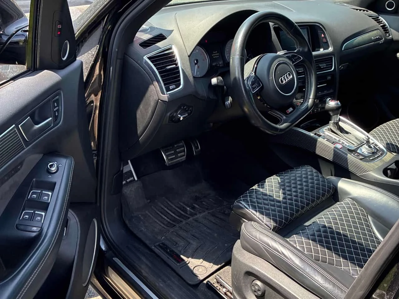 Audi SQ5 | TECHNIK | ПОДГРЕВ | ПАНОРАМА | CARFAX | , снимка 5 - Автомобили и джипове - 54652580
