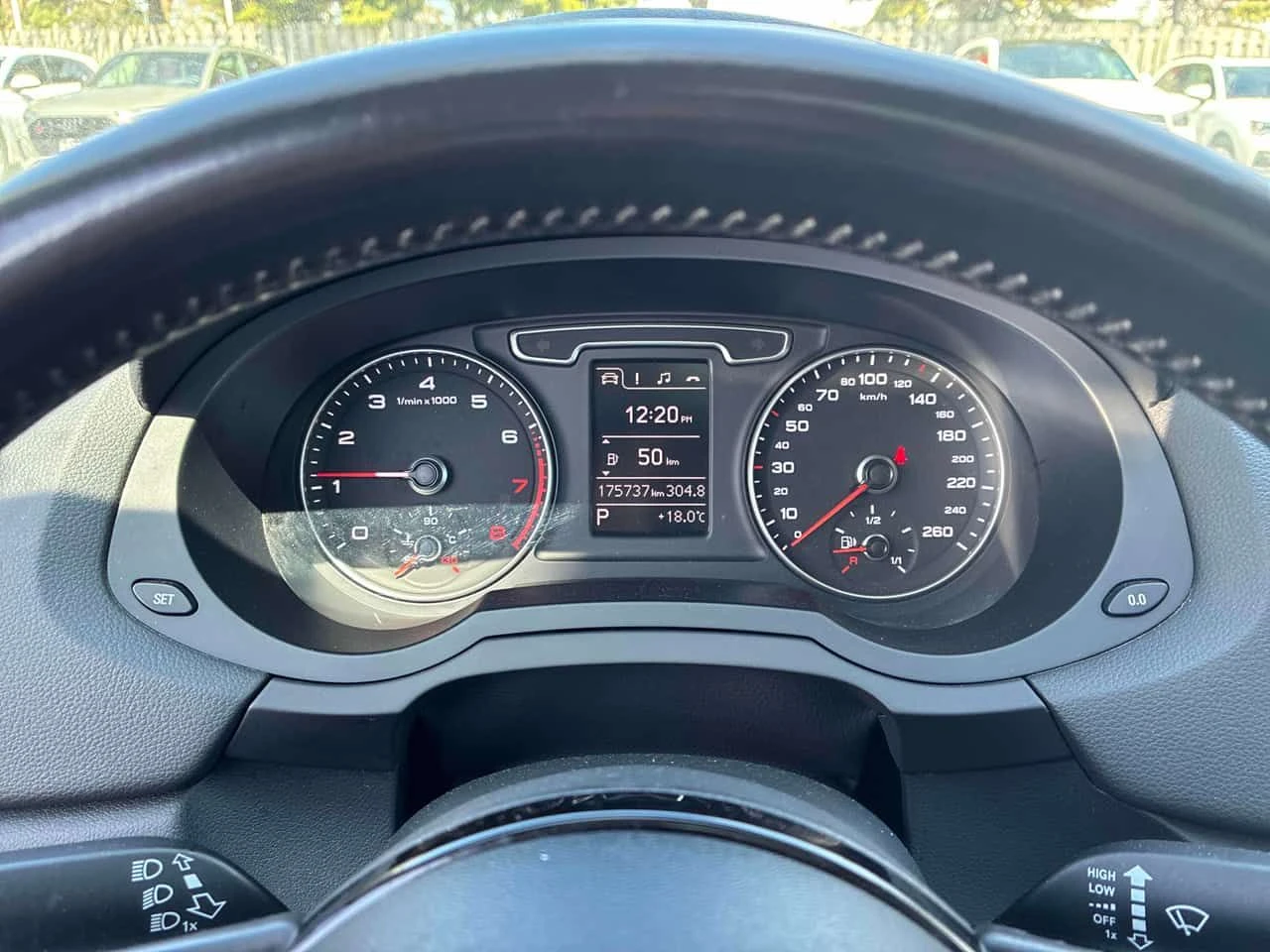 Audi Q3 * Progressiv * CARFAX * ПАНО * KEYLESS * ПОДГРЕВИ, снимка 8 - Автомобили и джипове - 54713253