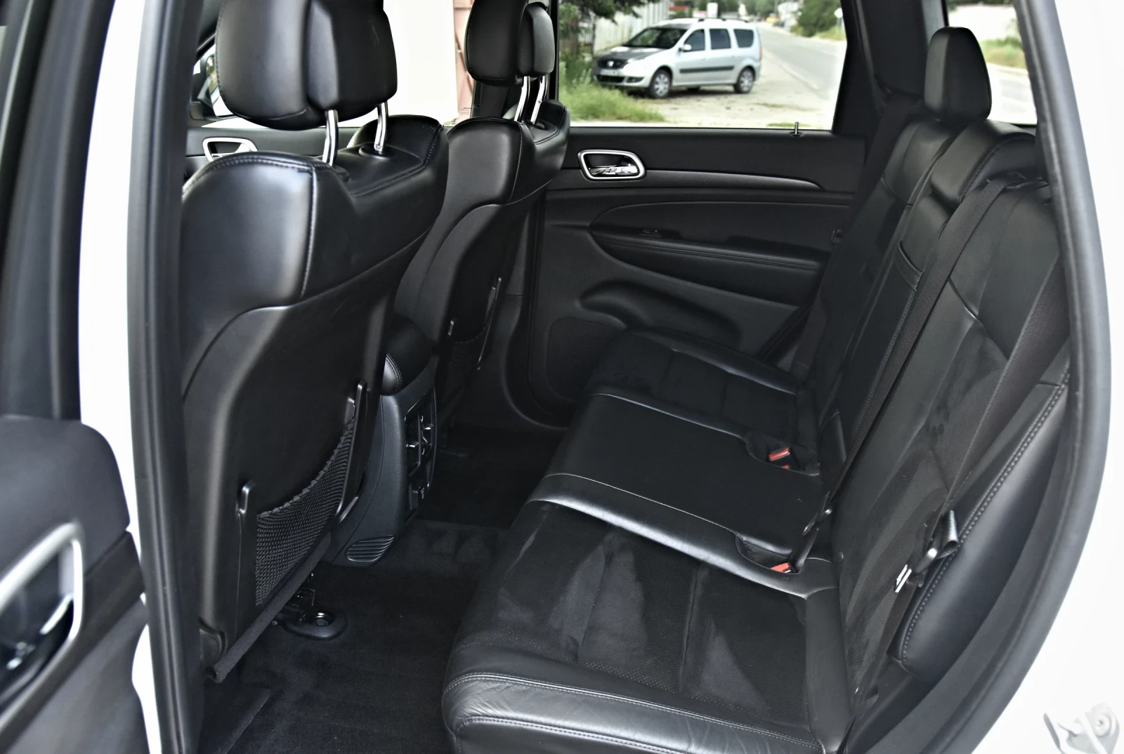 Jeep Grand cherokee * 3, 6* ALTITUDE* LED* MCGRATH* , снимка 14 - Автомобили и джипове - 54802884