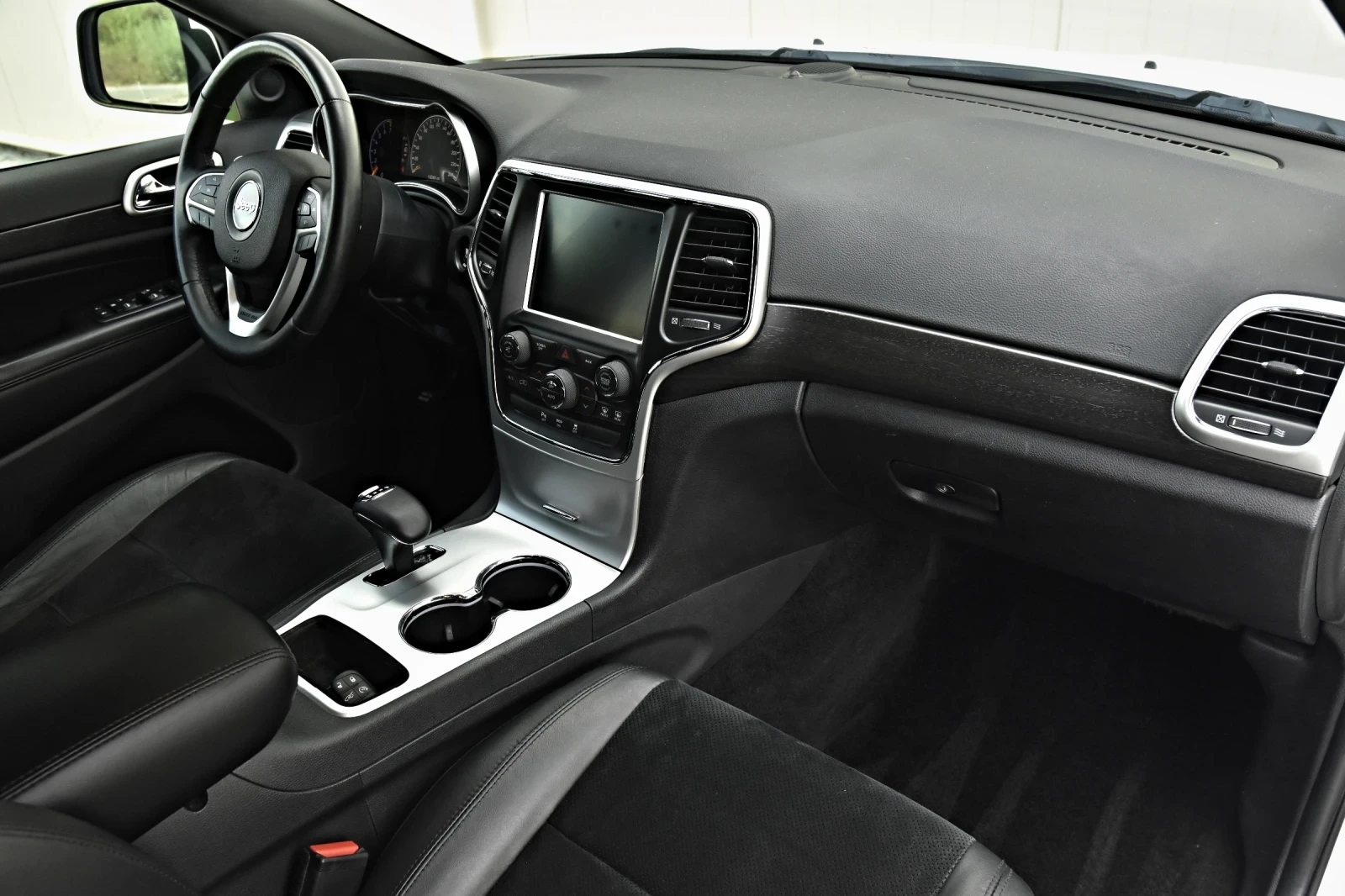 Jeep Grand cherokee * 3, 6* ALTITUDE* LED* MCGRATH* , снимка 9 - Автомобили и джипове - 54802884