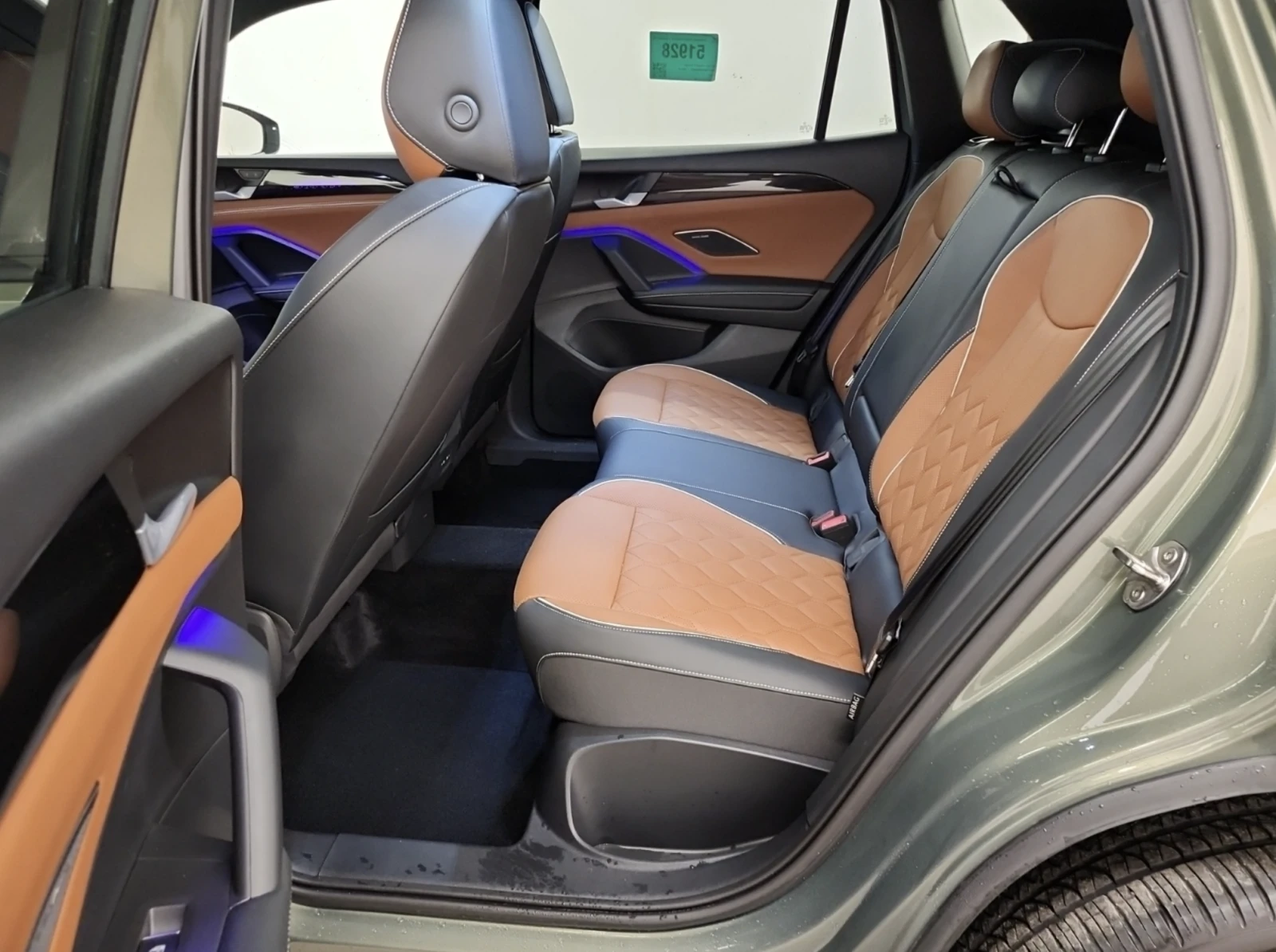 VW Tiguan 2025 Volkswagen Tiguan Highline R-Line, снимка 11 - Автомобили и джипове - 55089312