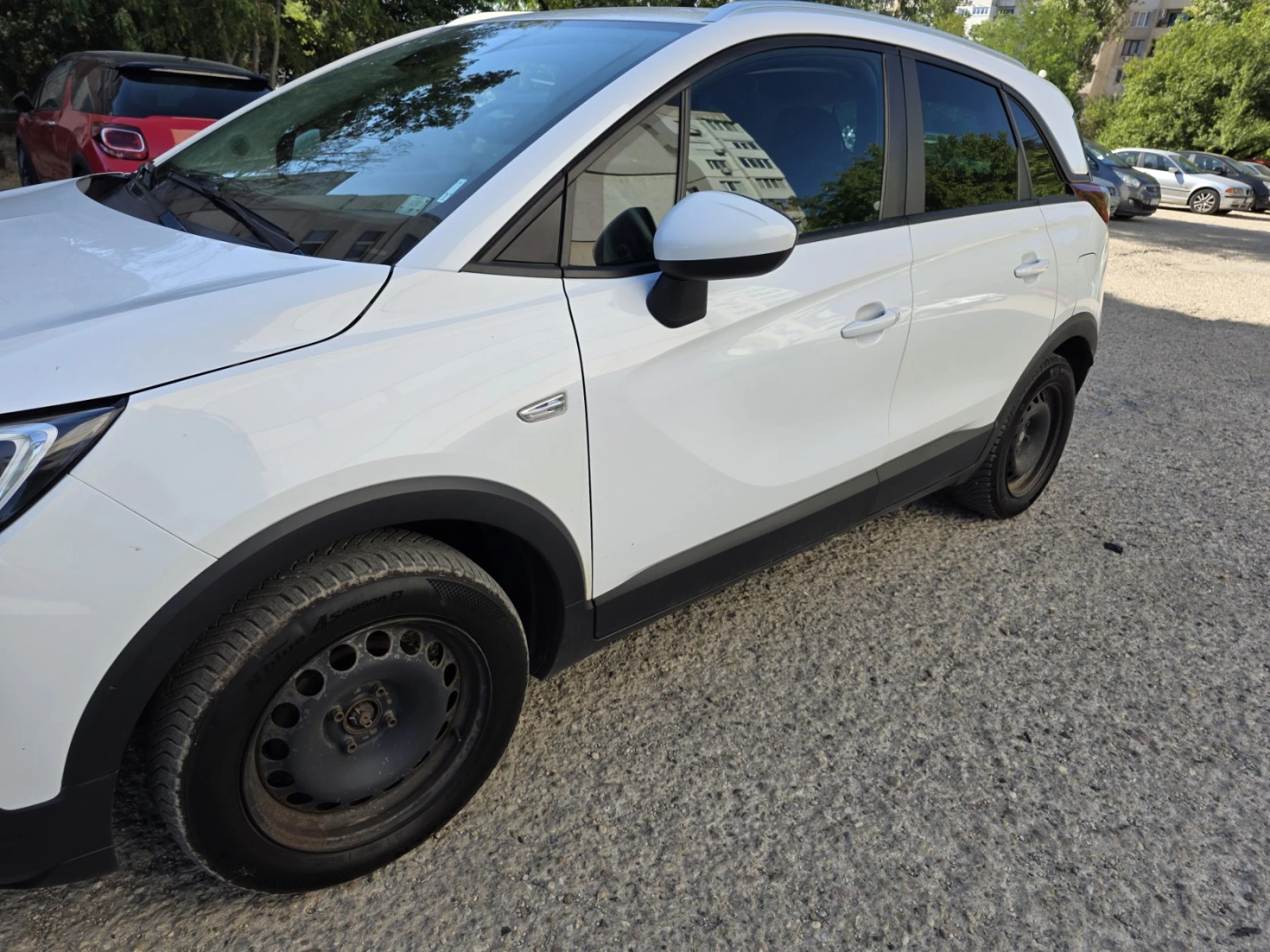 Opel Crossland X, снимка 2 - Автомобили и джипове - 55991967