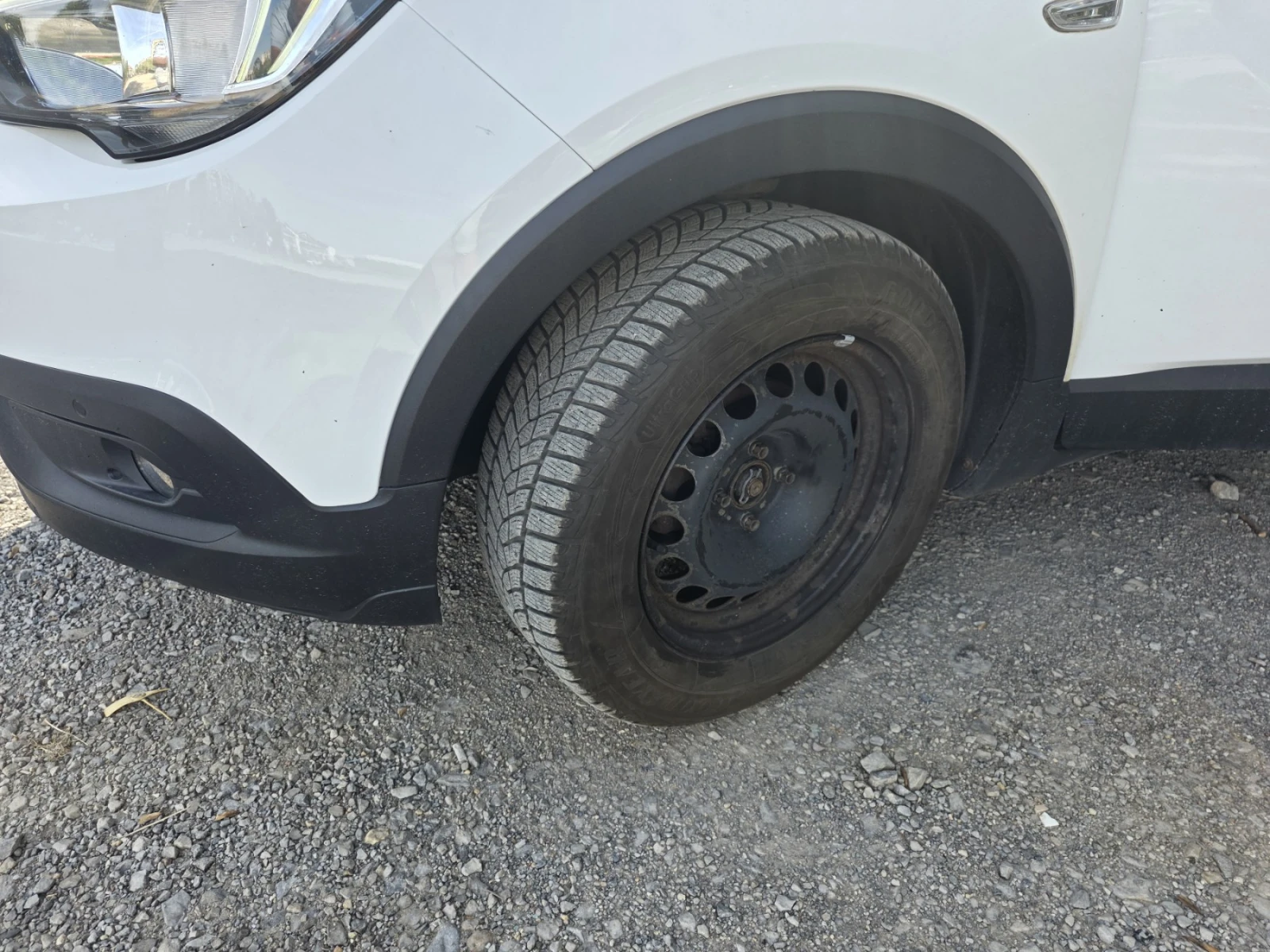 Opel Crossland X, снимка 12 - Автомобили и джипове - 55991967