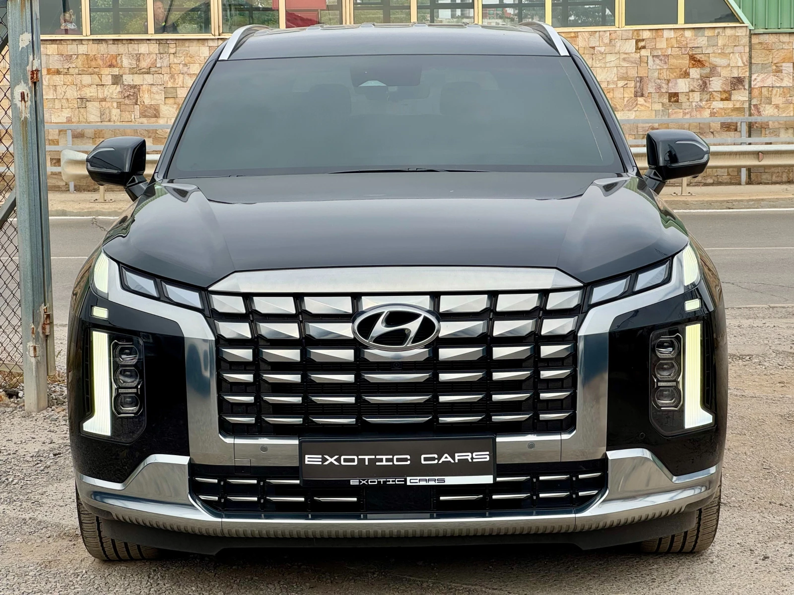 Hyundai Palisade  3.8 ! 4WD ! 6+ 1 ! Calligraphy !, снимка 2 - Автомобили и джипове - 56269801