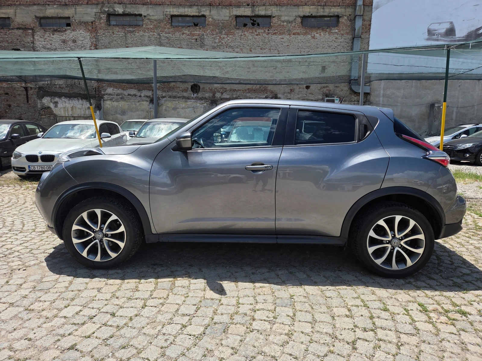 Nissan Juke Acenta, снимка 4 - Автомобили и джипове - 56375531