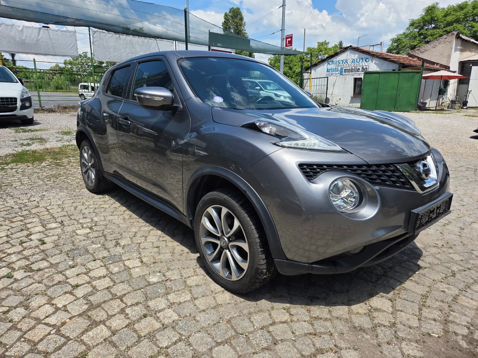 Nissan Juke Acenta, снимка 2 - Автомобили и джипове - 56375531