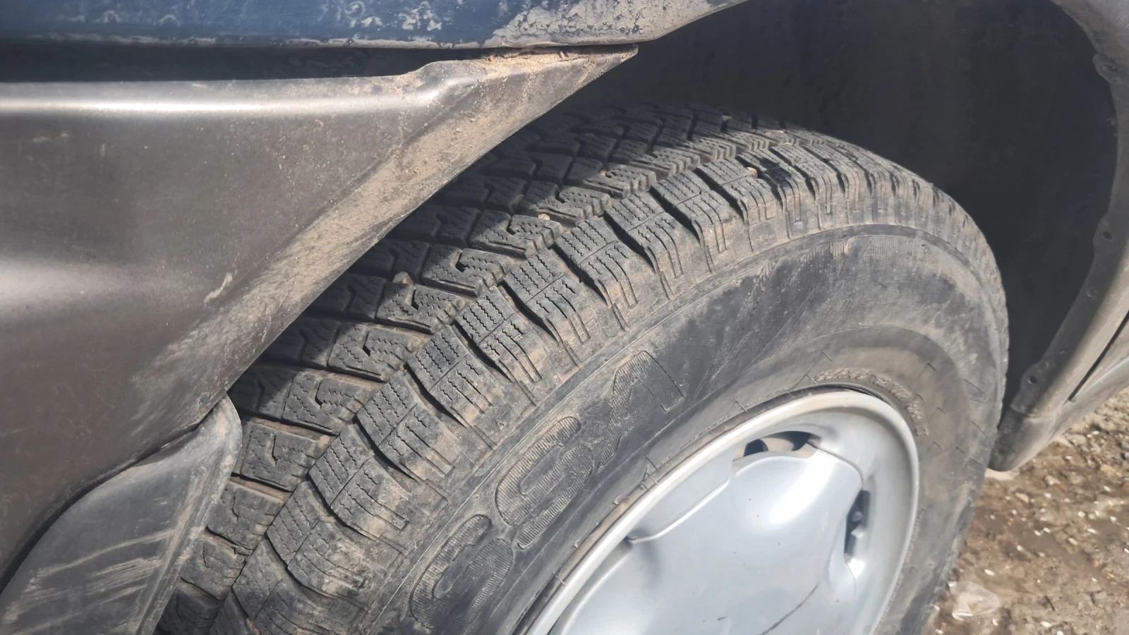 Nissan Serena, снимка 6 - Бусове и автобуси - 54138414