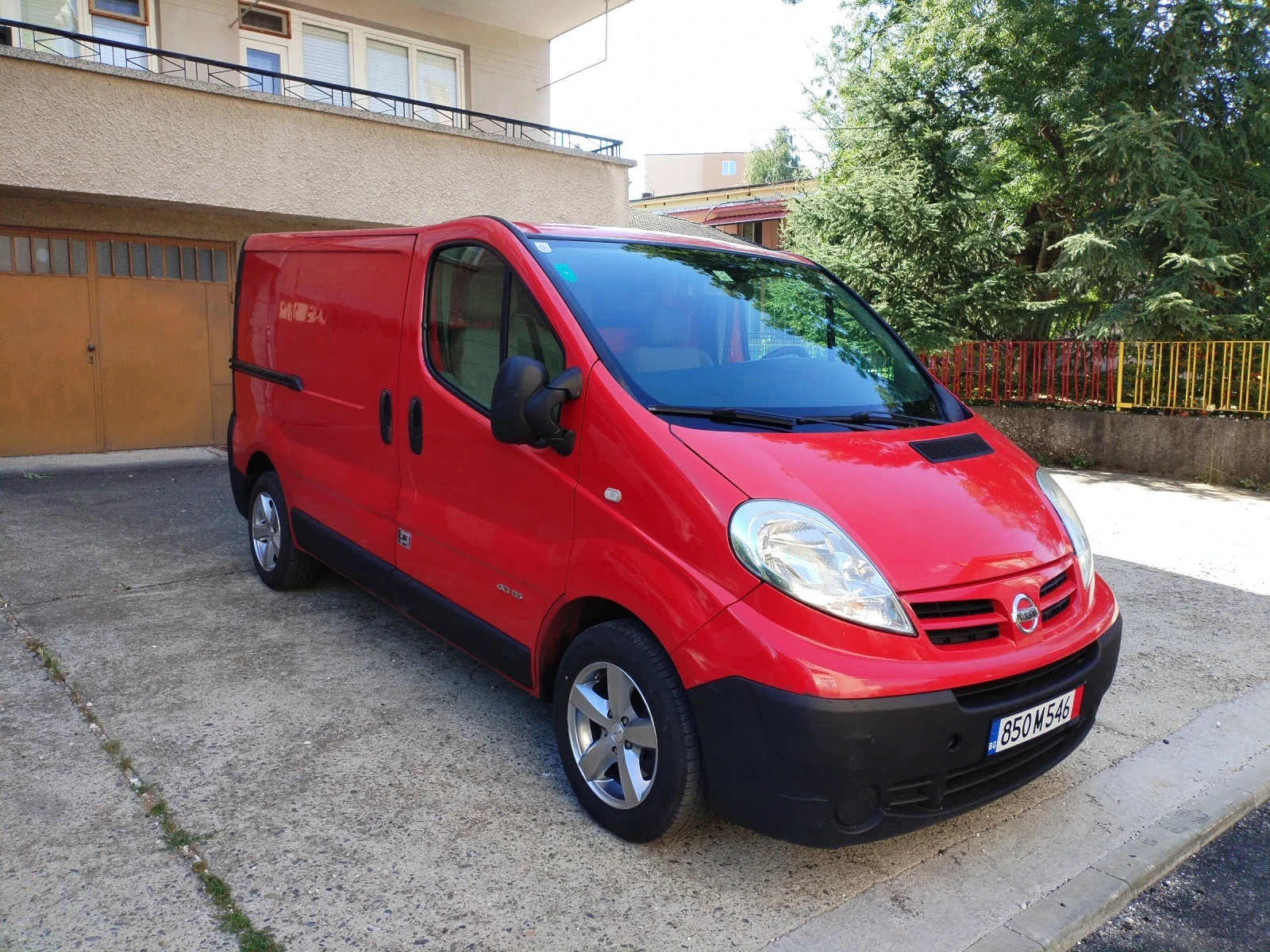 Nissan Primastar 2.0 DCI 114hp Клима 2 странични Теглич 6ск, снимка 4 - Бусове и автобуси - 55155389