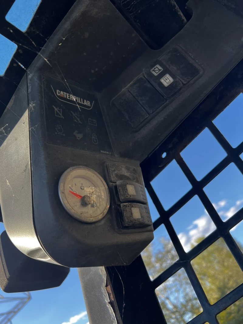 Мини челни товарачи Cat, снимка 6 - Индустриална техника - 52478461