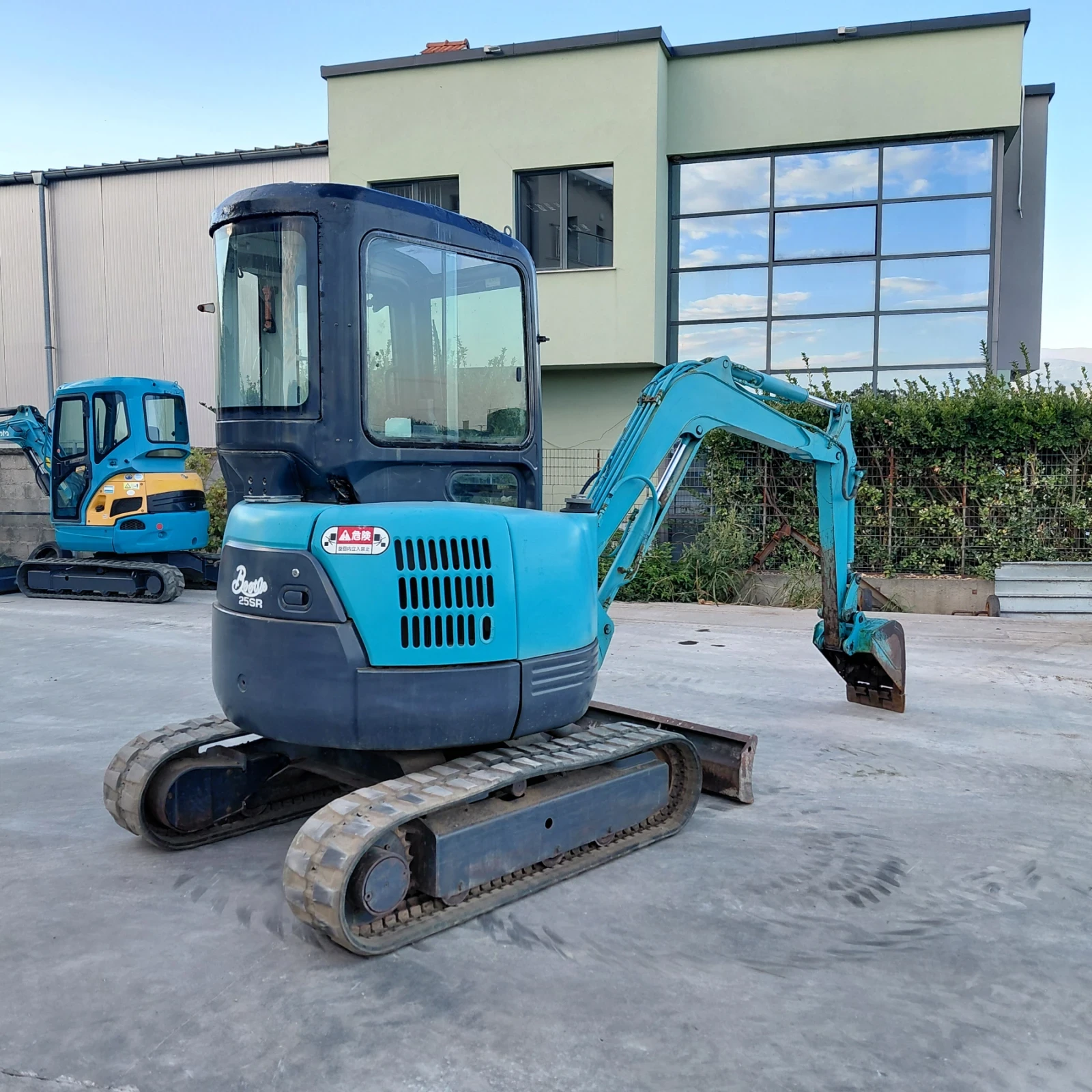 Багер Kobelco SK25SR * НАЛИЧЕН * , снимка 5 - Индустриална техника - 56564021