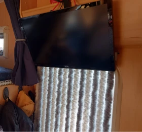 Кемпер Dethleffs Globetrotter / ALDE / двуетажно легло | Auto.bg — изображение 9