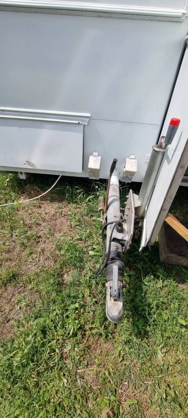 Каравана Caravelair, снимка 5 - Каравани и кемпери - 52357187