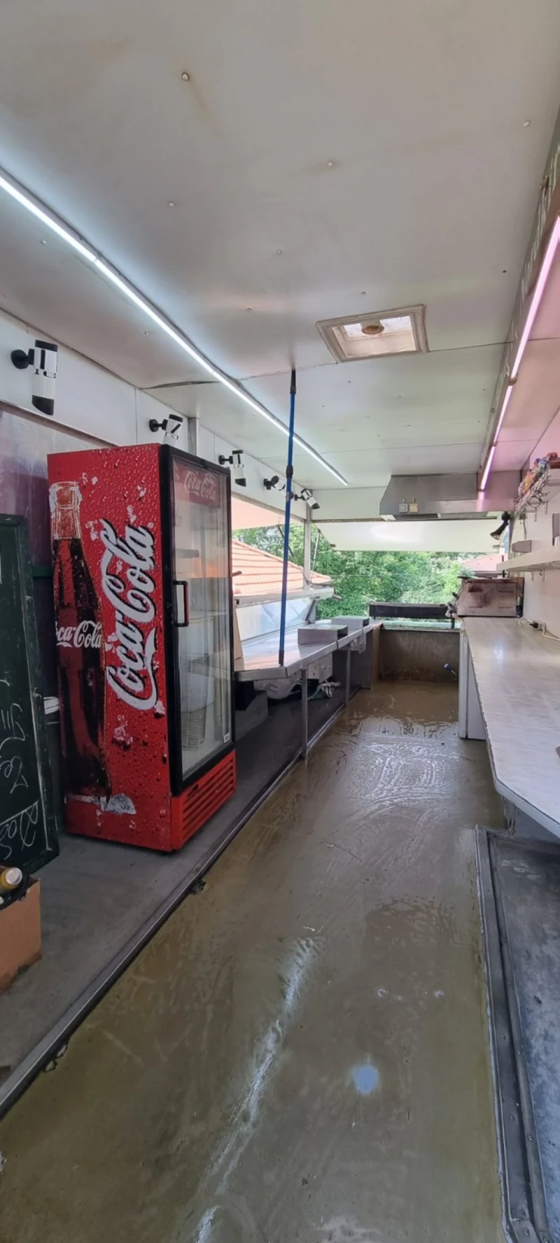 Каравана Caravelair, снимка 3 - Каравани и кемпери - 52357187