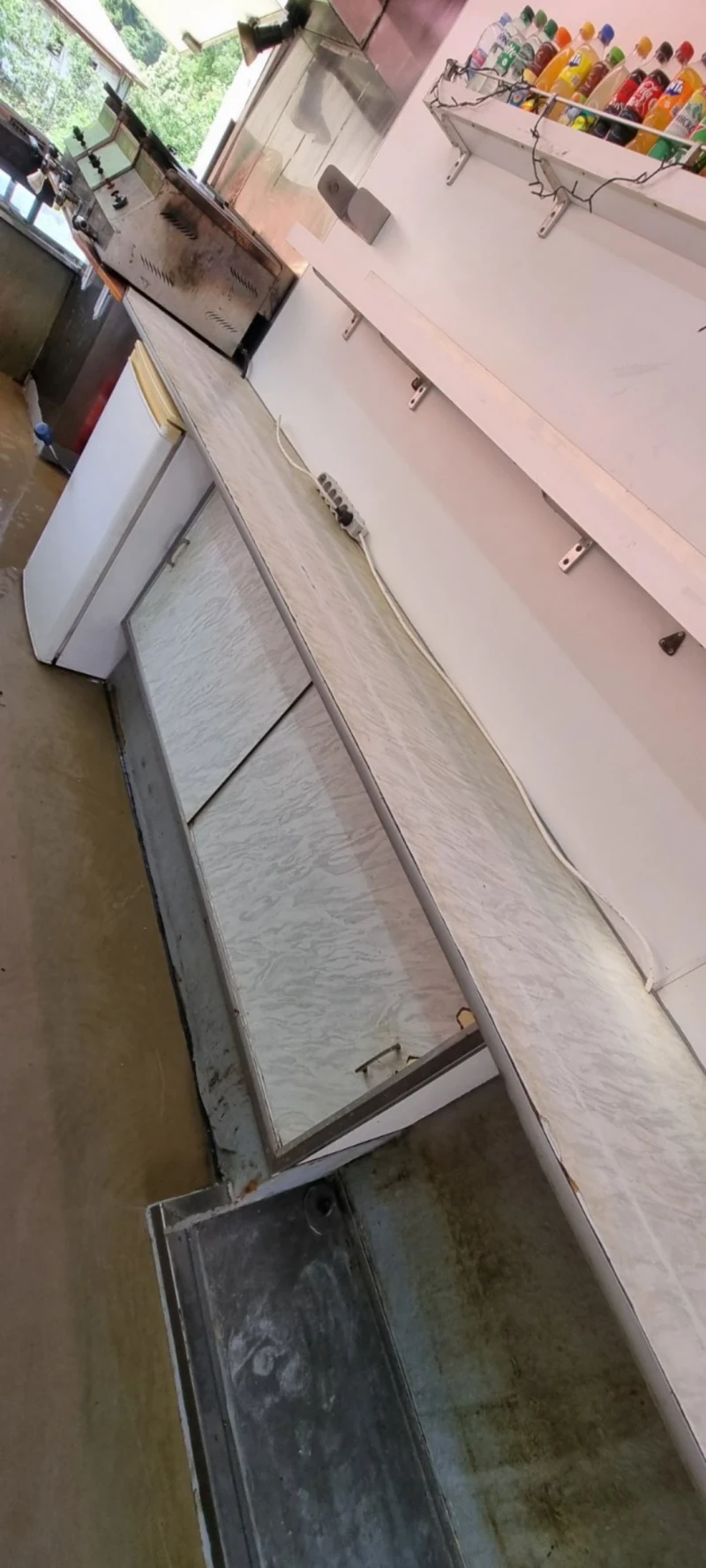 Каравана Caravelair, снимка 15 - Каравани и кемпери - 52357187