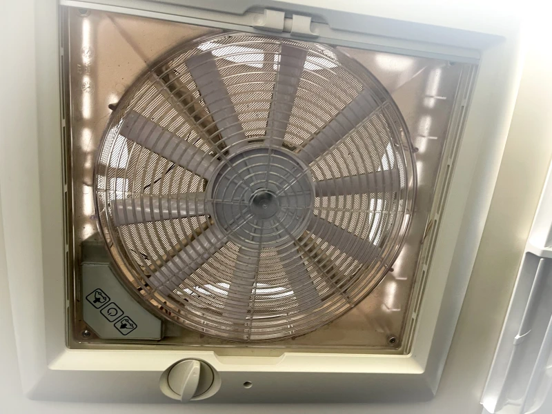 Кемпер ROLLER TEAM KRONOS 290M, снимка 14 - Каравани и кемпери - 52185720