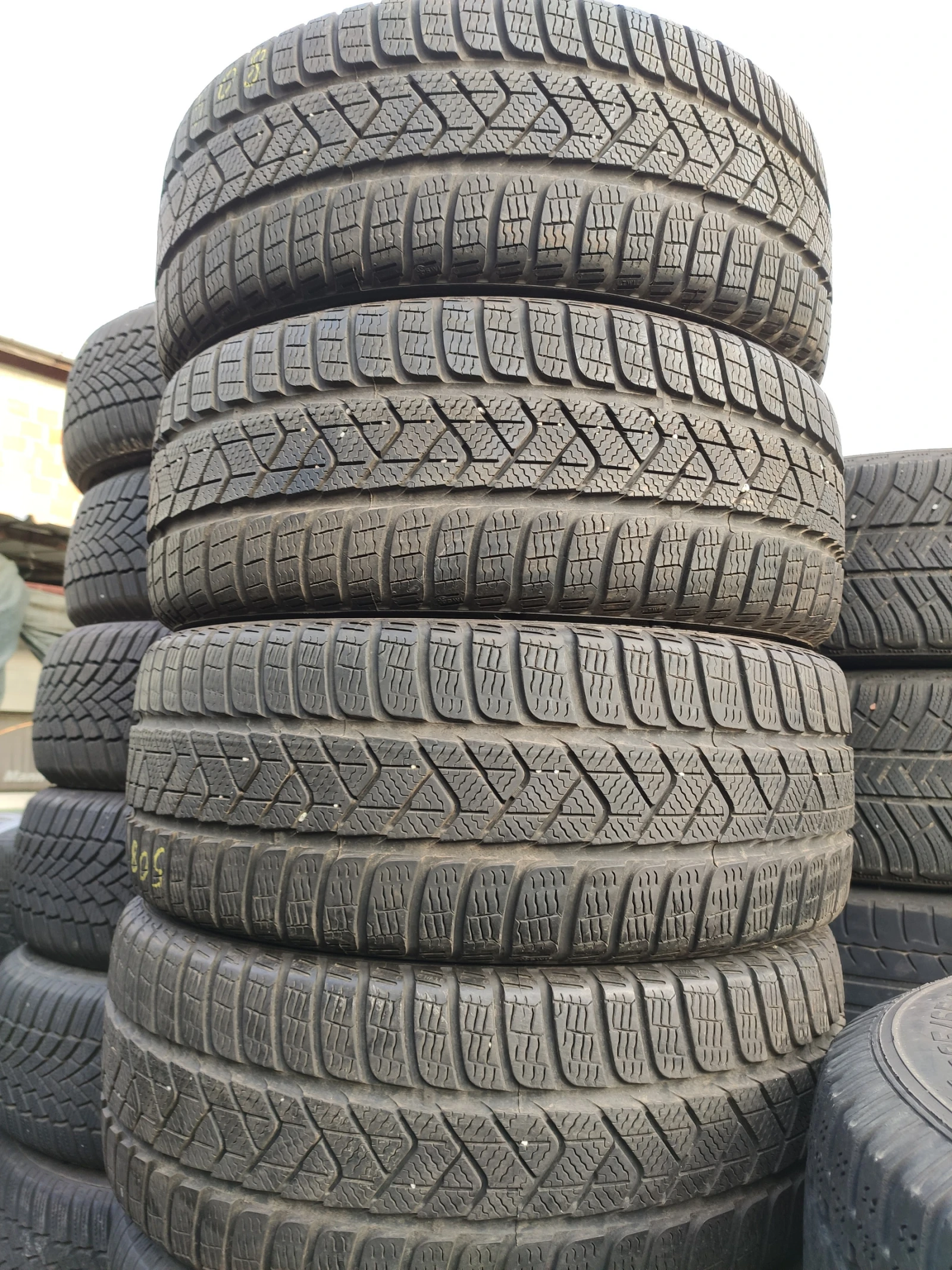  205/40R17 | Mobile.bg   5