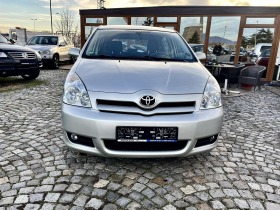 Toyota Corolla verso 1.6 7-места, снимка 8 - Автомобили и джипове - 45928668