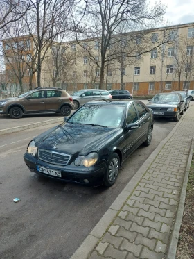     Mercedes-Benz C 220