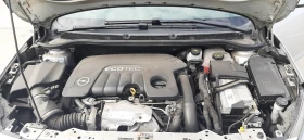 Opel Astra 1.6 CDTI НАПЪЛНО ОБСЛУЖЕНА, снимка 8