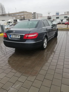 Mercedes-Benz E 220, снимка 3