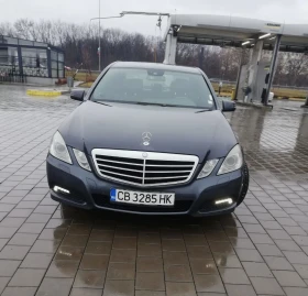 Mercedes-Benz E 220, снимка 1