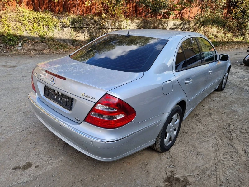 Mercedes-Benz E 200 5бр. KOMPRESSOR, снимка 3 - Автомобили и джипове - 39902053