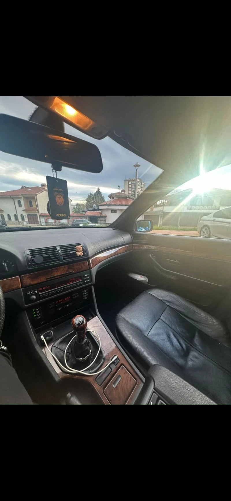 BMW 520, снимка 7 - Автомобили и джипове - 47873539