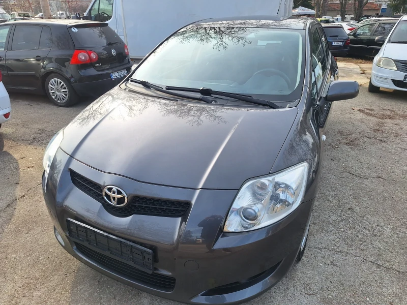 Toyota Auris Бензин-перфектен 6ск., снимка 5 - Автомобили и джипове - 49130656