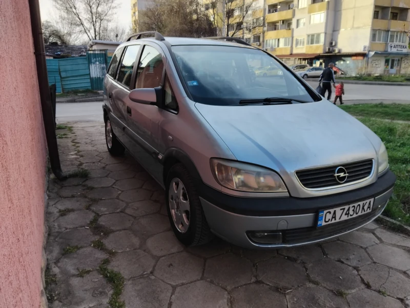 Opel Zafira 1.6 Gazov ijekcion, снимка 1 - Автомобили и джипове - 49545191