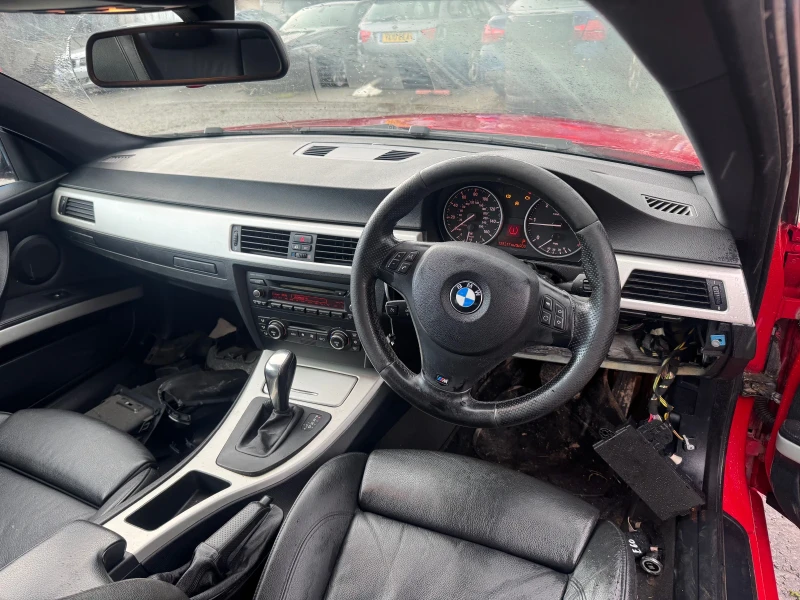 BMW 320, снимка 5 - Автомобили и джипове - 52349421