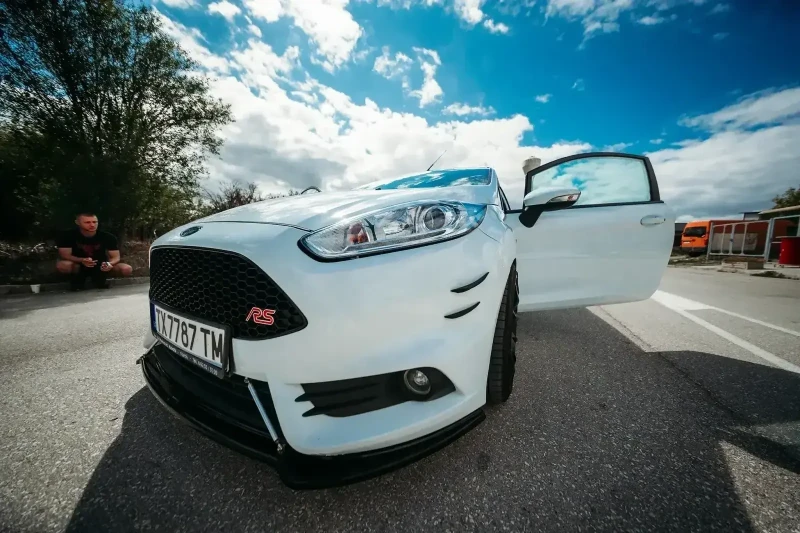 Ford Fiesta ST , снимка 7 - Автомобили и джипове - 52493627