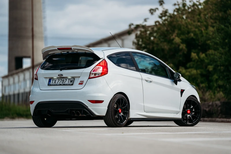 Ford Fiesta ST , снимка 5 - Автомобили и джипове - 52493627