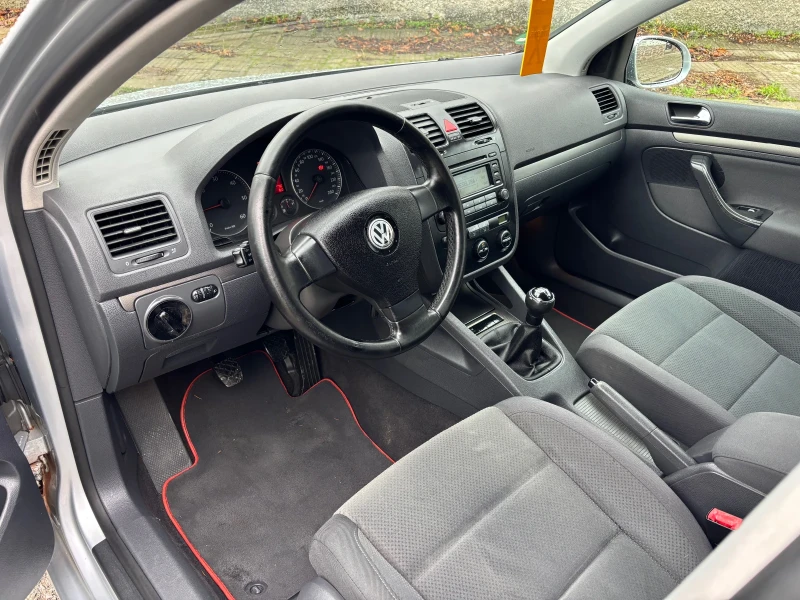 VW Golf 1.9TDI , снимка 6 - Автомобили и джипове - 52449358