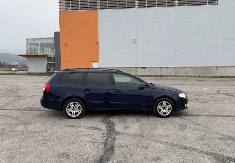 VW Passat 1.9TDi B6, снимка 2 - Автомобили и джипове - 53038869