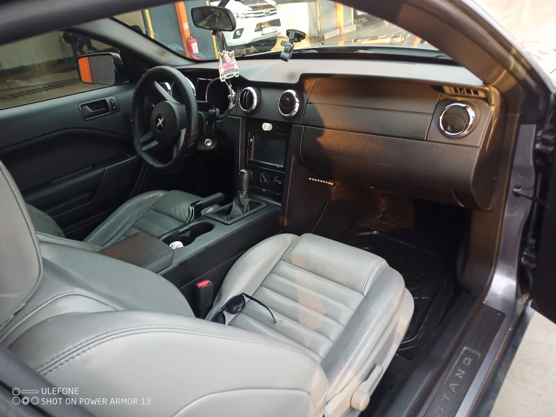 Ford Mustang 4.0 v6, снимка 5 - Автомобили и джипове - 53039442